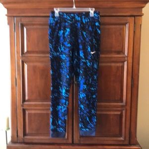 New Nike Men’s Small Slim fit Blue Camo Sweatpants